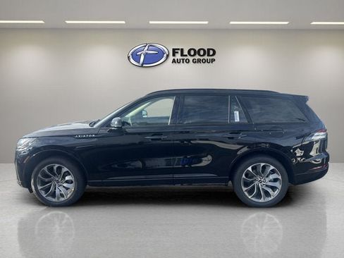 New 2026 Lincoln Aviator AWD image 4