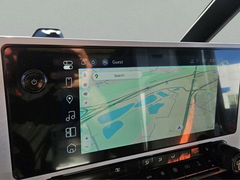 New 2025 Chevrolet Brightdrop 400 w/ Battery Pack, Max Range image 11