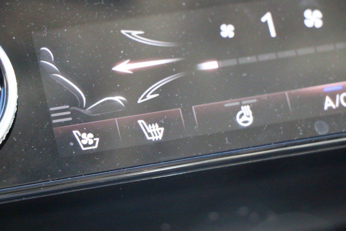 Used 2022 Genesis GV80 3.5T Prestige Signature AWD/4WD image 27