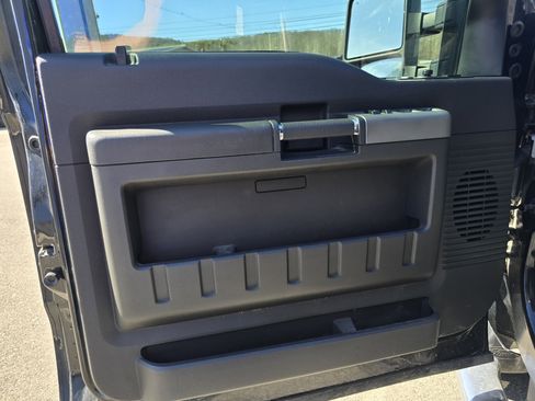 Used 2012 Ford F350 Lariat w/ Lariat Ultimate Pkg image 19