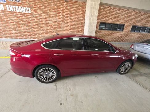 Used 2015 Ford Fusion Titanium image 4
