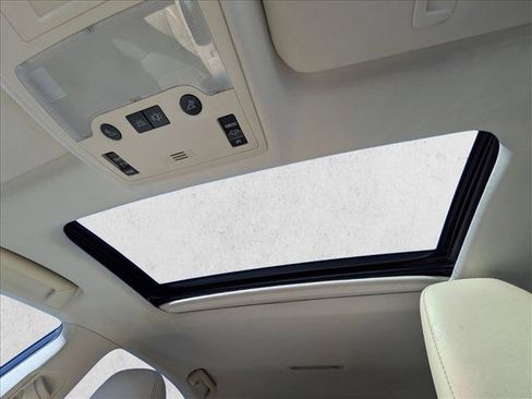 Used 2014 Lexus ES 350 w/ Luxury Package FWD image 16