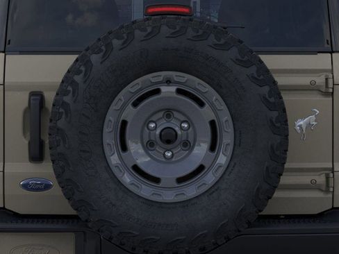 New 2025 Ford Bronco Badlands w/ Sasquatch Package AWD/4WD image 24