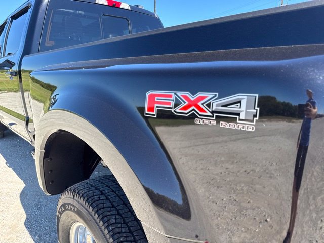 Used 2026 Ford F350 Platinum AWD/4WD image 18