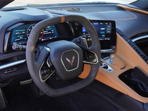 Used 2022 Chevrolet Corvette Stingray Preferred Cpe w/ Engine Appearance Package image 14