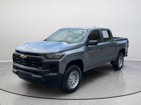 Used 2023 Chevrolet Colorado W/T RWD image 5