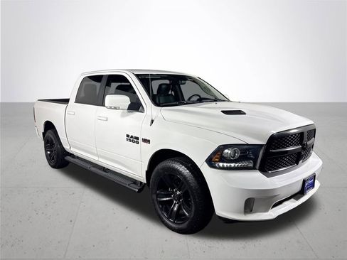Used 2017 RAM 1500 Sport w/ Quick Order Package 26Q Night image 4