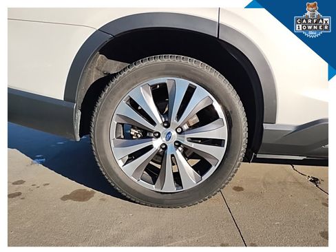 Certified 2022 Subaru Ascent Limited w/ Technology Package image 16