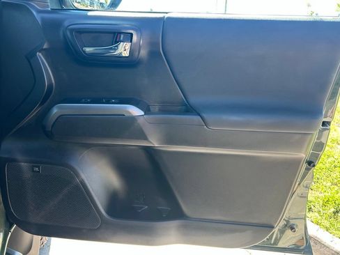 Used 2020 Toyota Tacoma TRD Pro AWD/4WD image 28