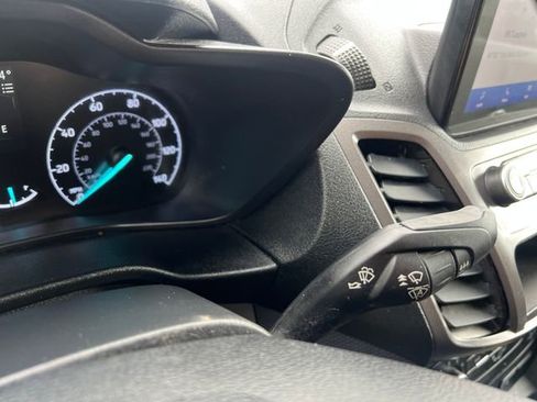 Used 2020 Ford Transit Connect XL image 31