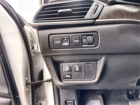 Certified 2018 Honda Accord Touring image 29