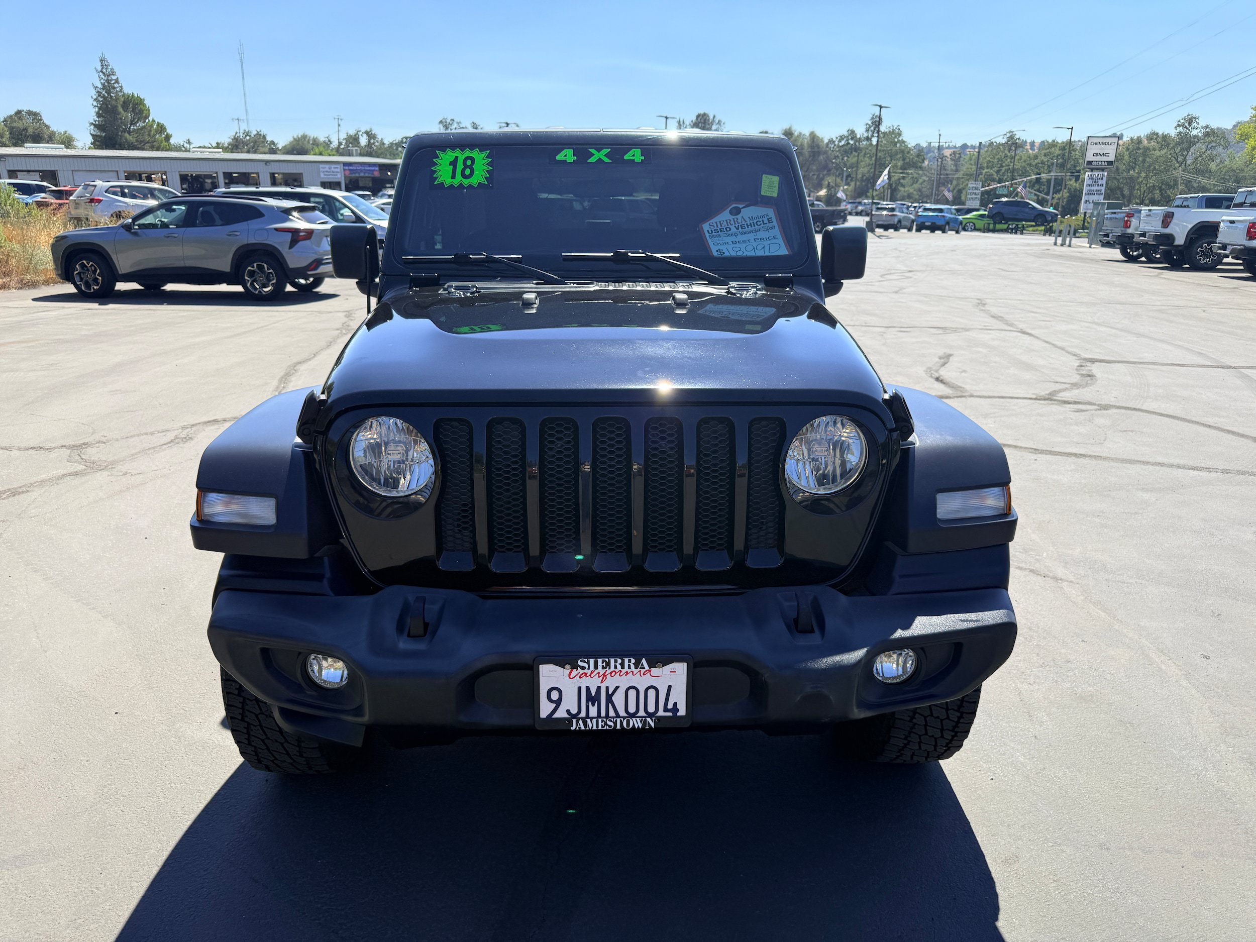 Used 2018 Jeep Wrangler Sport AWD/4WD image 3