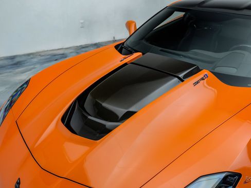 Used 2019 Chevrolet Corvette ZR1 RWD image 42