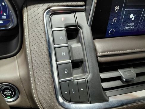 Certified 2024 GMC Yukon XL SLT image 37