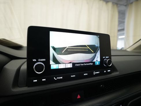 Used 2024 Honda CR-V EX image 19
