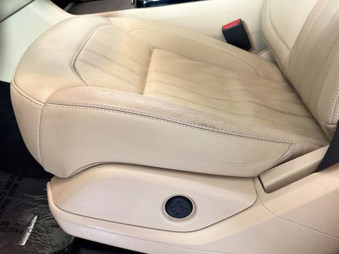 Used 2018 Mercedes-Benz GLE 350 4MATIC image 18