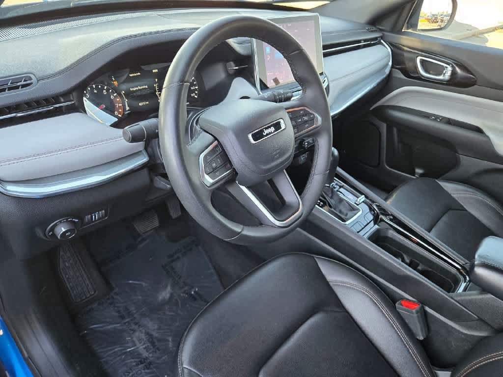 Used 2024 Jeep Compass Limited AWD/4WD image 10
