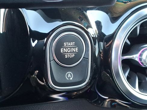 Used 2021 Mercedes-Benz GLA 250 GLA 250 image 26