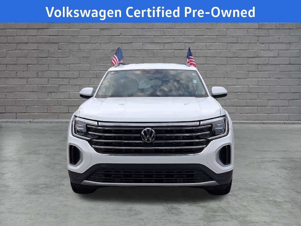 Certified 2024 Volkswagen Atlas SE FWD image 2