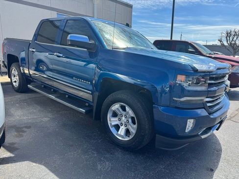 Used 2017 Chevrolet Silverado 1500 LTZ Z71 w/ LTZ Plus Package image 4
