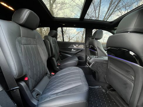 Used 2026 Mercedes-Benz GLS 63 AMG AMG w/ 23 INCH WHEELS, CARBON image 42