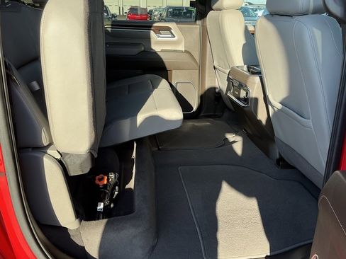 Used 2024 GMC Sierra 3500 SLT w/ SLT Convenience Package image 41