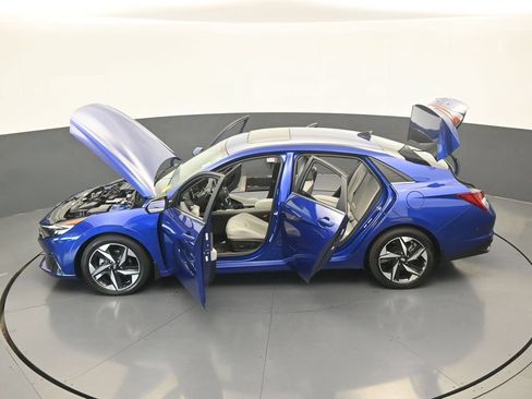 Used 2023 Hyundai Elantra Limited FWD image 65