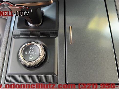 Used 2025 GMC Hummer EV 3X AWD/4WD image 31