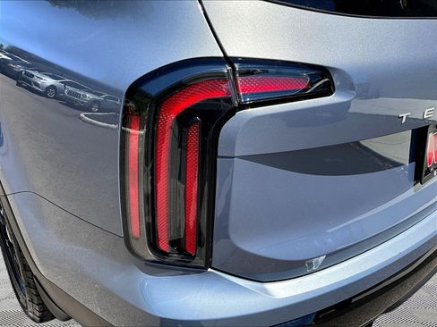 Certified 2024 Kia Telluride SX X-Pro AWD/4WD image 23