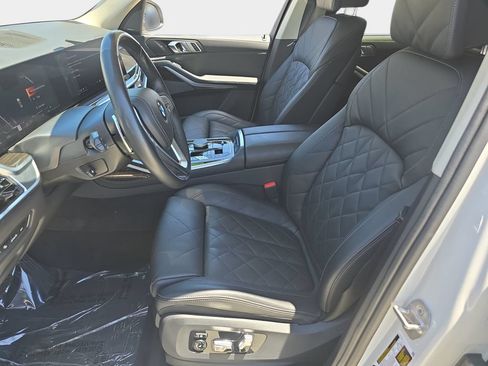 Used 2024 BMW X7 xDrive40i w/ Premium Package AWD/4WD image 20