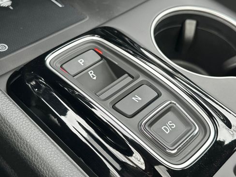 New 2026 Honda Pilot Touring image 24