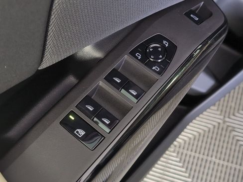 Used 2026 BMW X3 xDrive30 w/ Convenience Package image 21