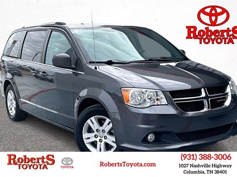 Used 2019 Dodge Grand Caravan SXT image 1