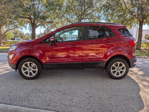 Used 2018 Ford EcoSport SE w/ SE Convenience Package image 5