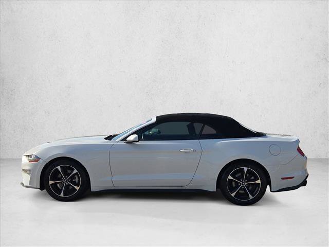 Used 2018 Ford Mustang Convertible RWD image 9