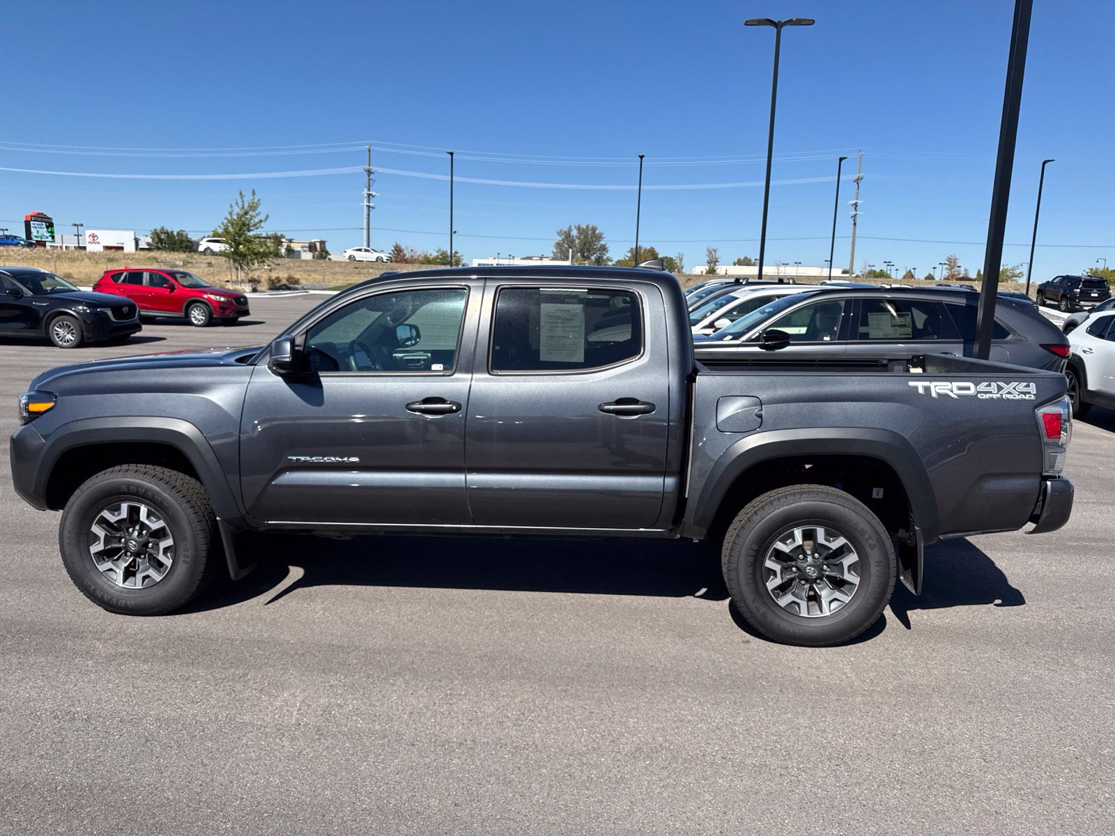 Used 2023 Toyota Tacoma TRD Off-Road w/ Technology Package AWD/4WD image 4
