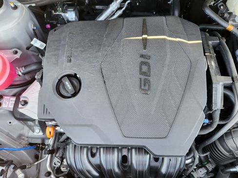 New 2026 Kia Sportage SX FWD image 24