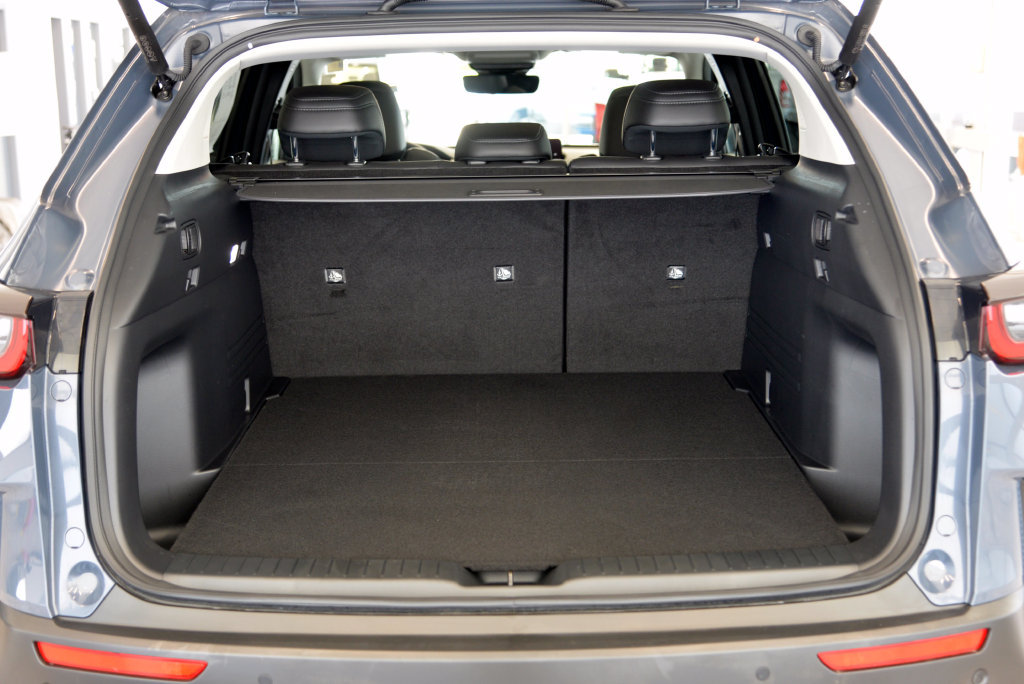 Certified 2026 MAZDA CX-50 AWD 2.5 S w/ Cargo Package image 29