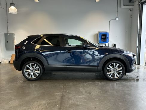 Used 2023 MAZDA CX-30 AWD 2.5 S w/ Select Package image 2