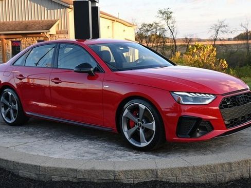 Used 2022 Audi A4 2.0T Premium Plus image 3