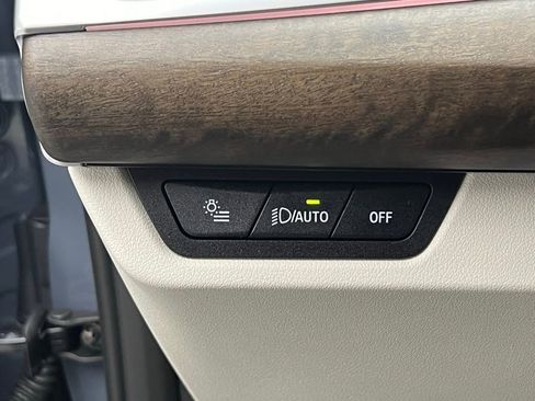 Used 2026 BMW X1 xDrive28i w/ Technology Package image 19