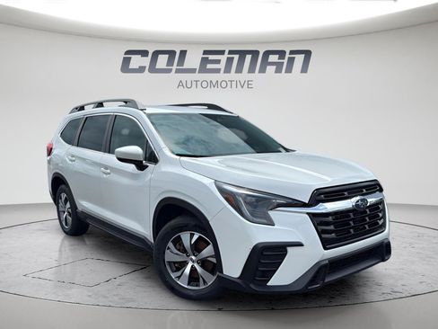 Used 2025 Subaru Ascent Premium AWD/4WD image 3