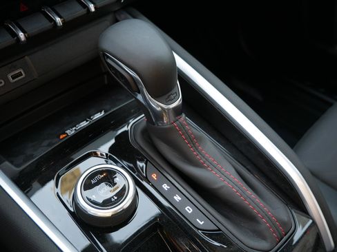 New 2026 Chevrolet Colorado Z71 w/ Technology Package image 9