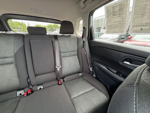 Used 2025 Nissan Rogue SV FWD image 39