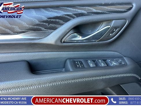 Used 2023 GMC Yukon Denali AWD/4WD image 11