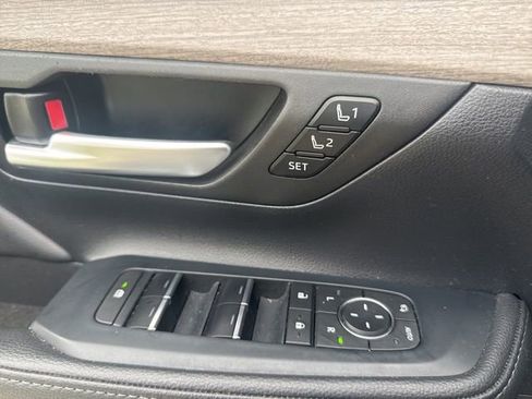 Certified 2024 Toyota Grand Highlander Limited image 20