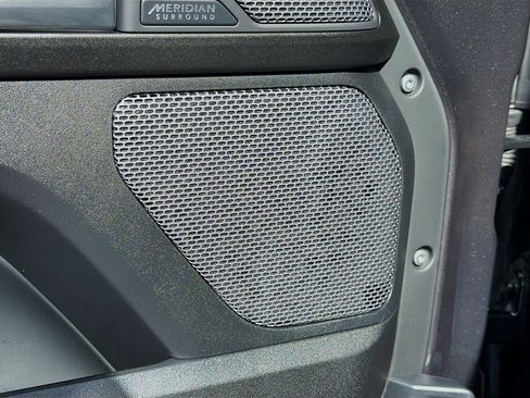 Used 2024 Land Rover Defender 110 Carpathian Edition AWD/4WD image 24