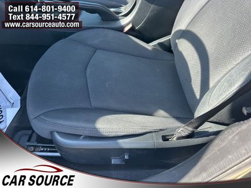 Used 2013 Chrysler 200 Touring w/ Cold Weather Group image 8