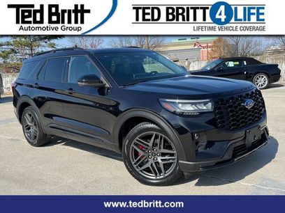 Used 2025 Ford Explorer ST