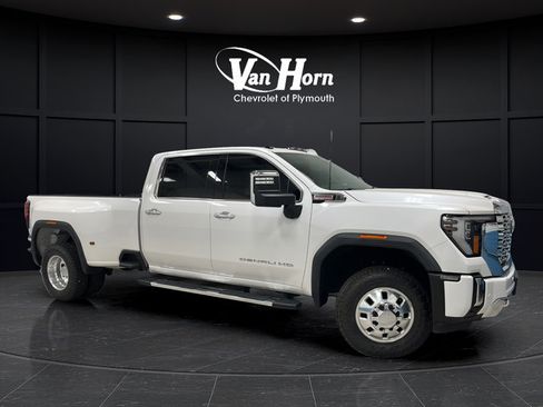 Used 2024 GMC Sierra 3500 Denali w/ Denali Reserve Package AWD/4WD image 1